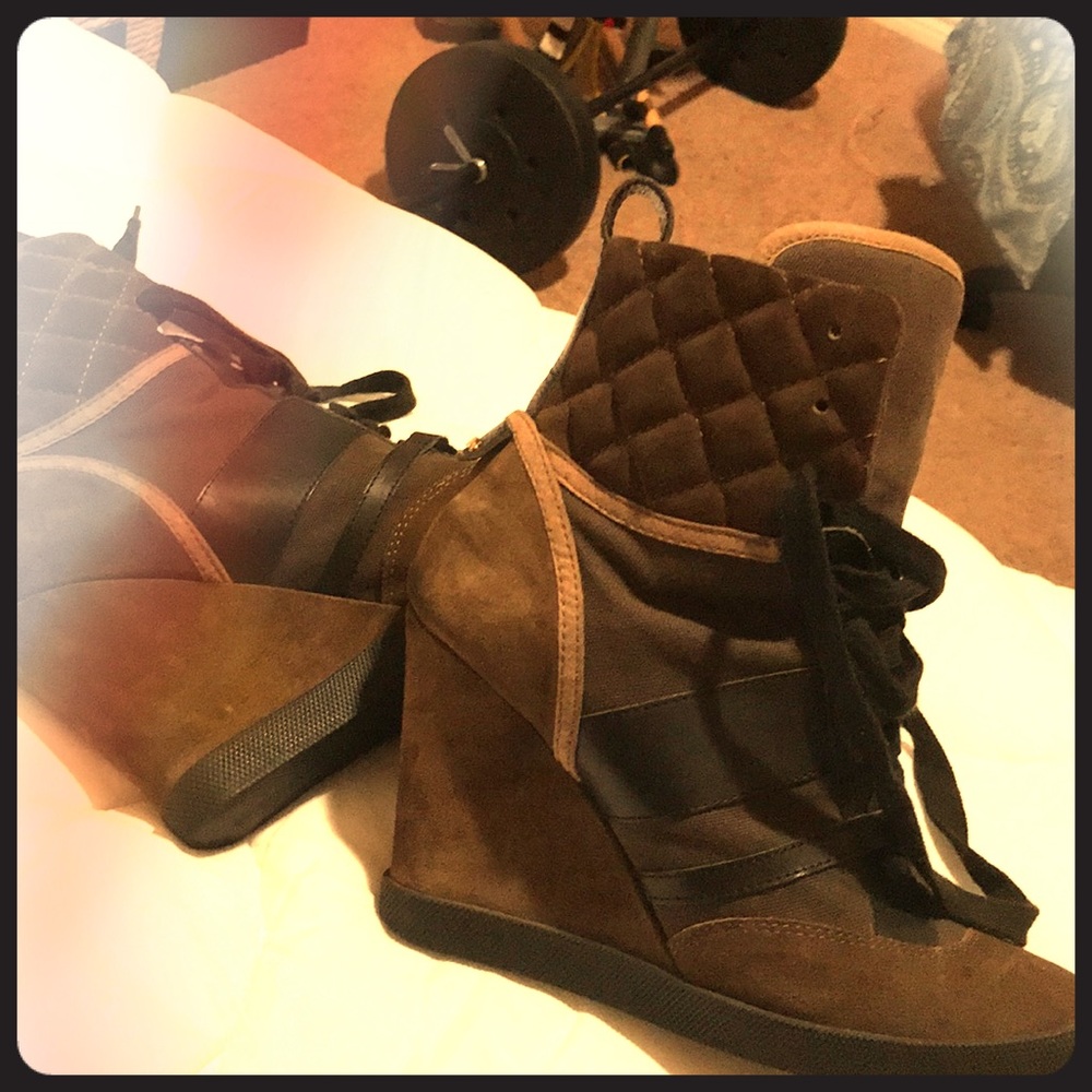 Hunter green w/ black stripes Chloe heel boots